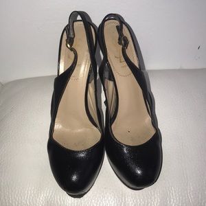 YSL Yves Saint Laurent Tribtoo 105 Slingback Pumps
